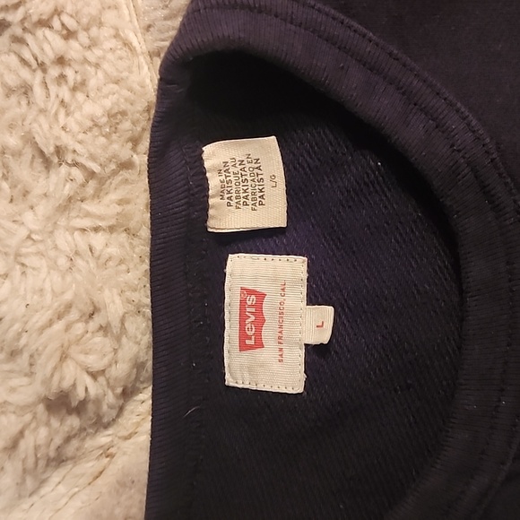 Levi's Script Sweatshirt - Picture 3 of 4
